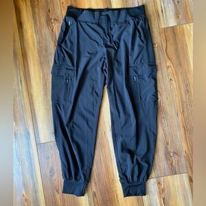 all in motion tie waist joggers, scrub joggers, zipper pockets